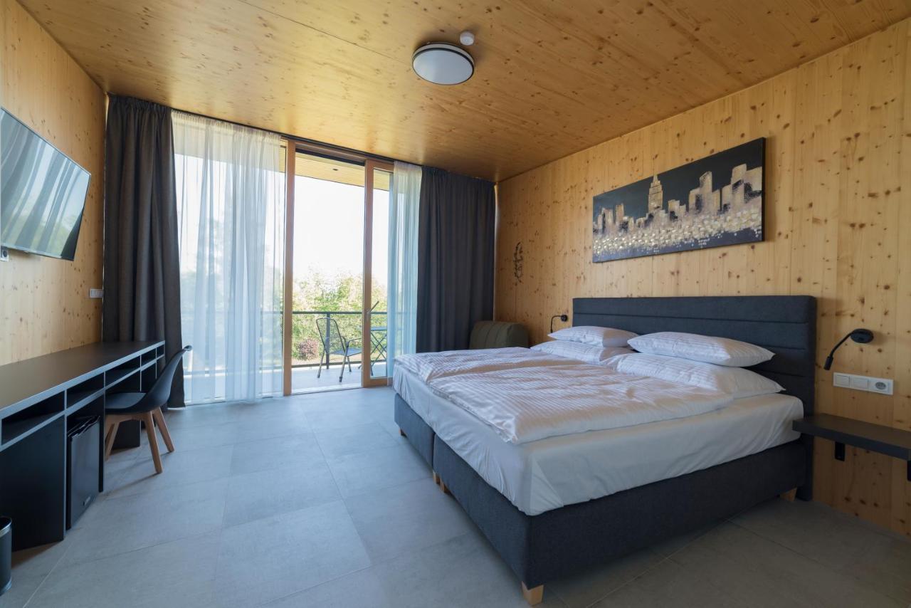 Depandance Hotelu Vitkova Hora Κάρλοβι Βάρι Εξωτερικό φωτογραφία